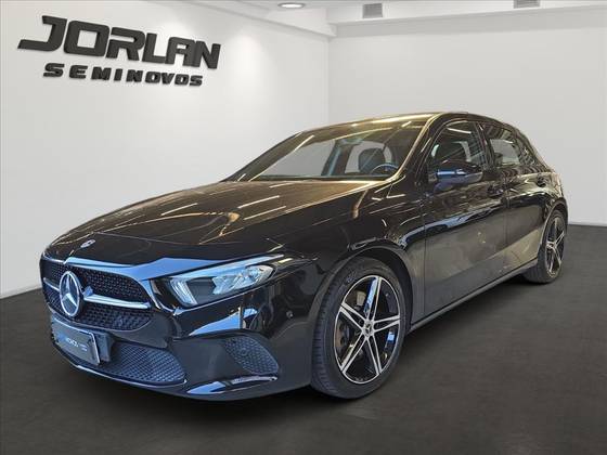 MERCEDES-BENZ A 250 2.0 CGI GASOLINA SPORT 7G-DCT MERCEDES-BENZ A 250 2.0 CGI GASOLINA SPORT 7G-DCT